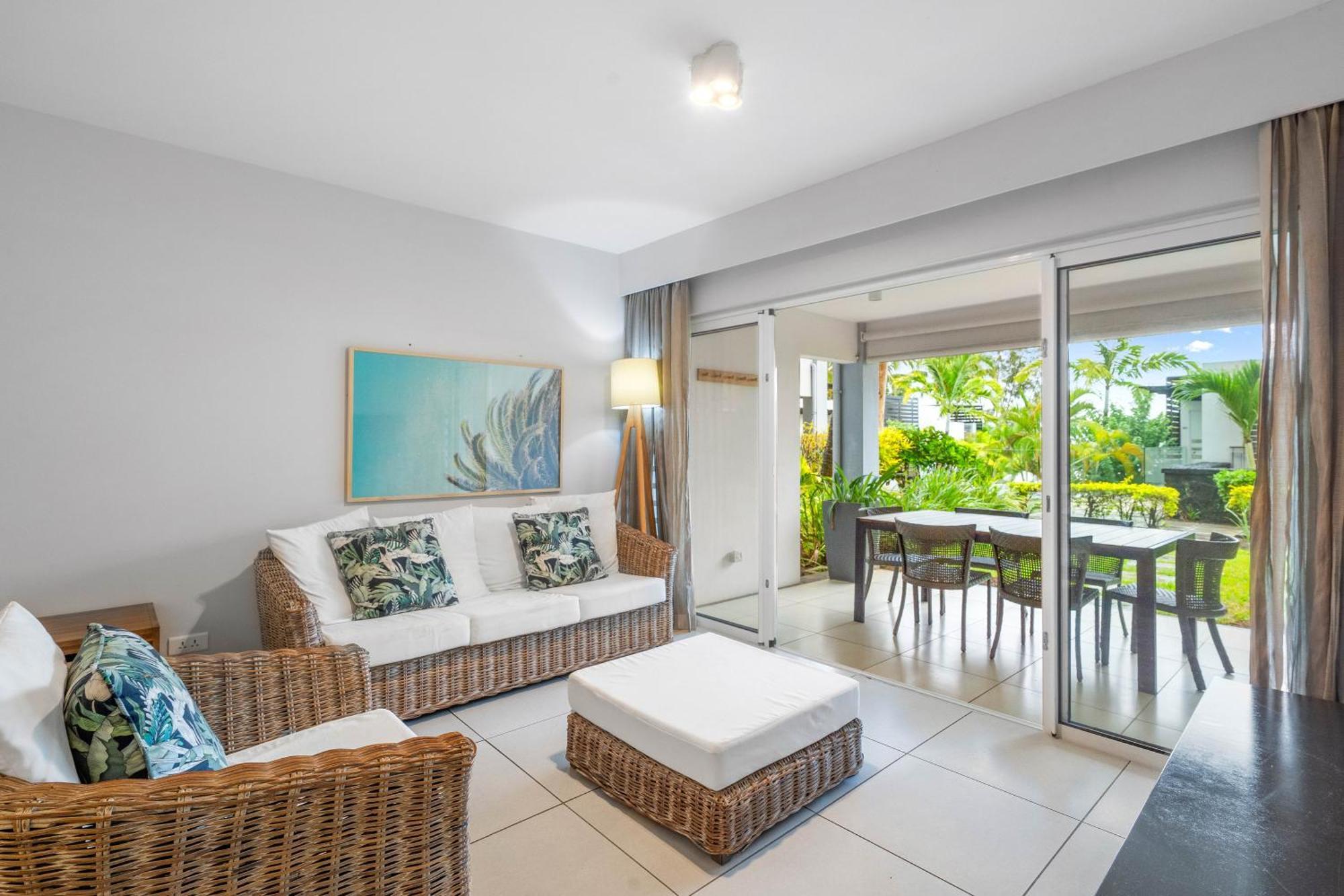 Kanope Bay - Holiday Beachfront Apartments Pointe aux Biches Extérieur photo
