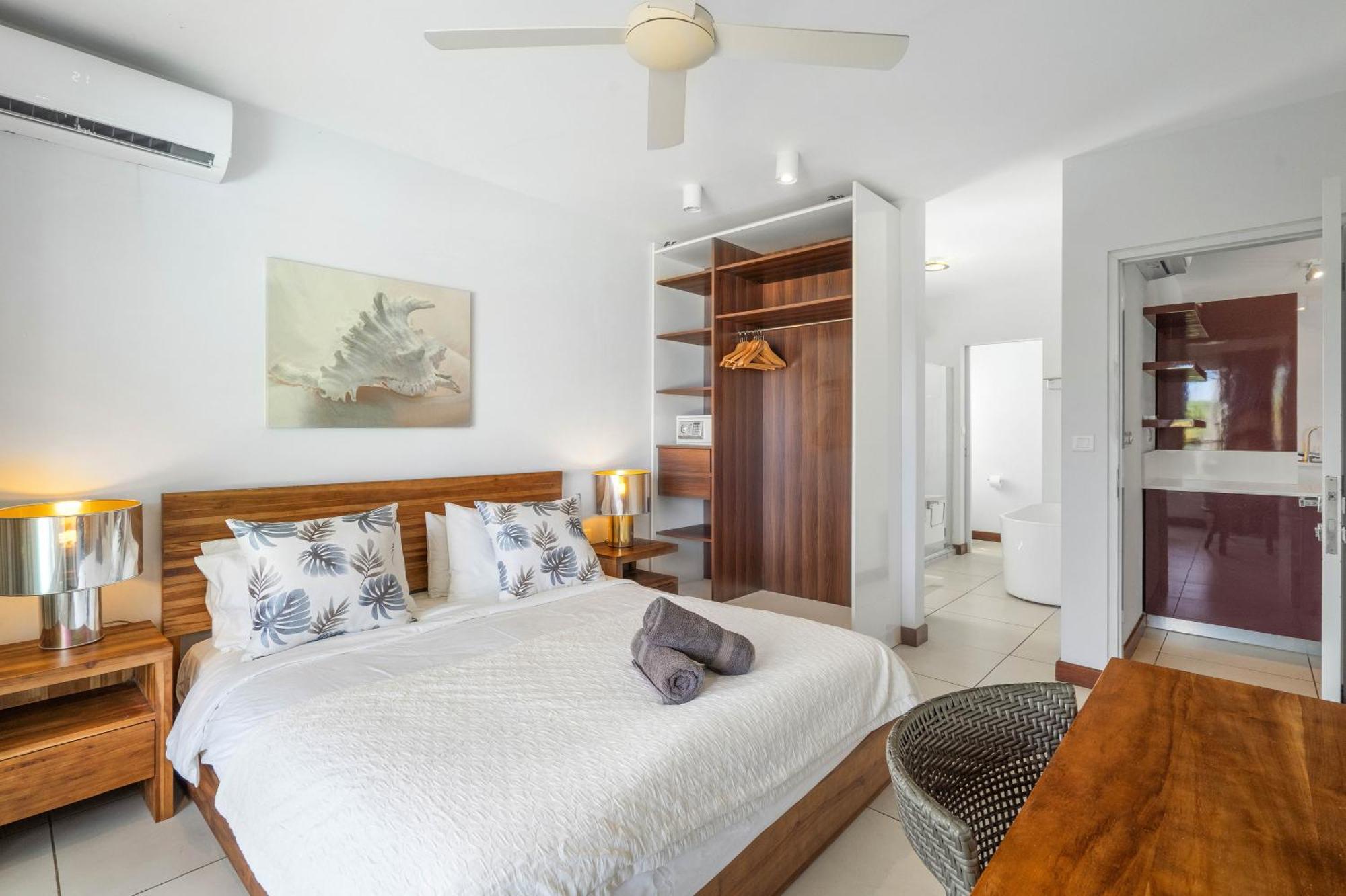 Kanope Bay - Holiday Beachfront Apartments Pointe aux Biches Extérieur photo