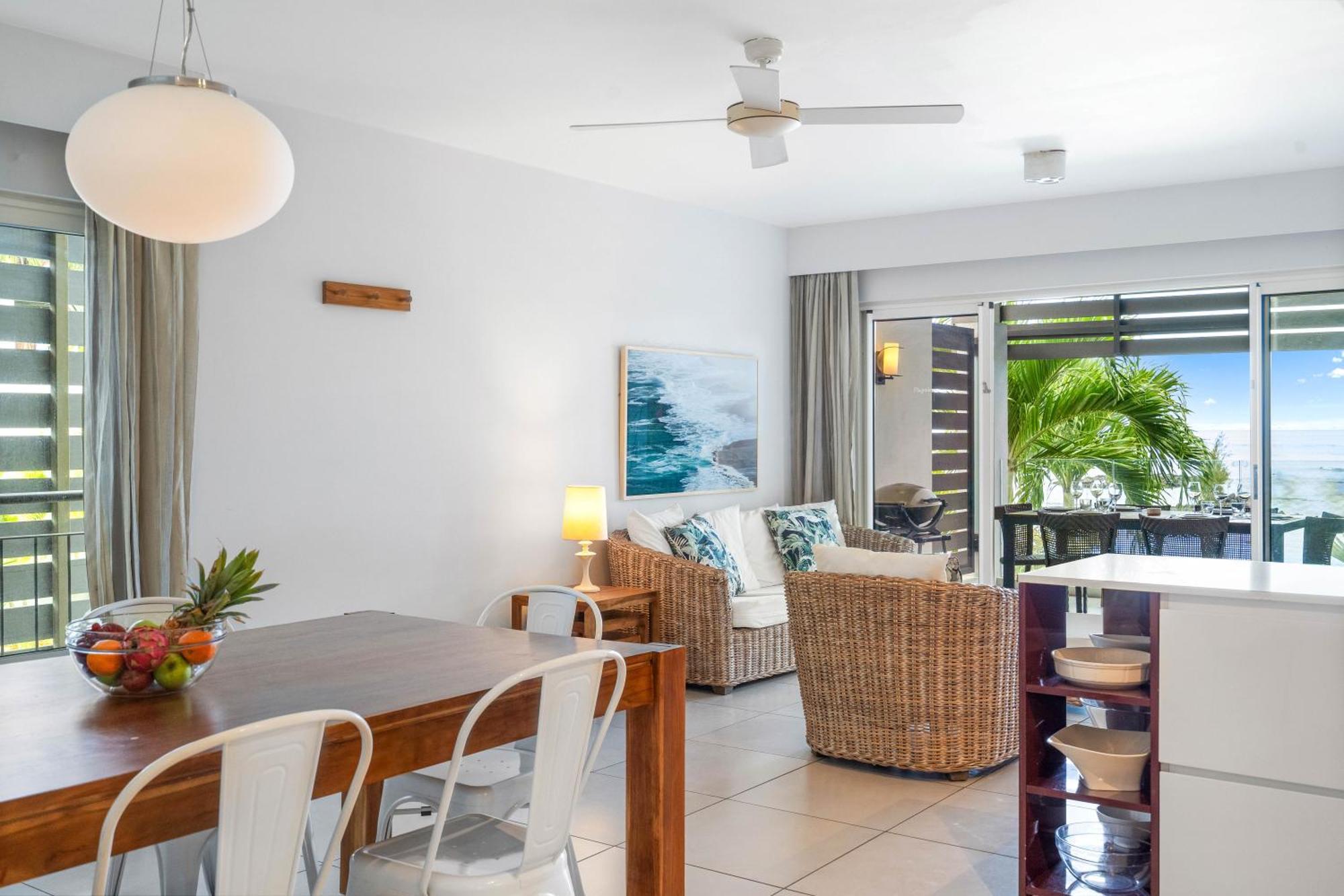 Kanope Bay - Holiday Beachfront Apartments Pointe aux Biches Extérieur photo